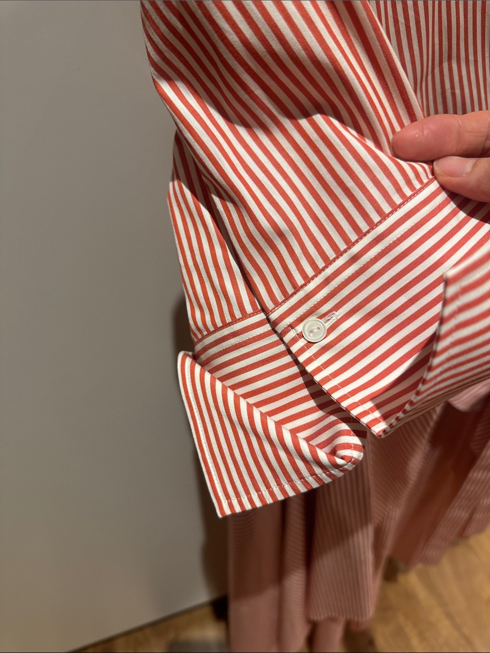 Palmer//harding Cotton Poplin Red Striped Button-Front Asymmetric Shirt - Picture 4 of 6